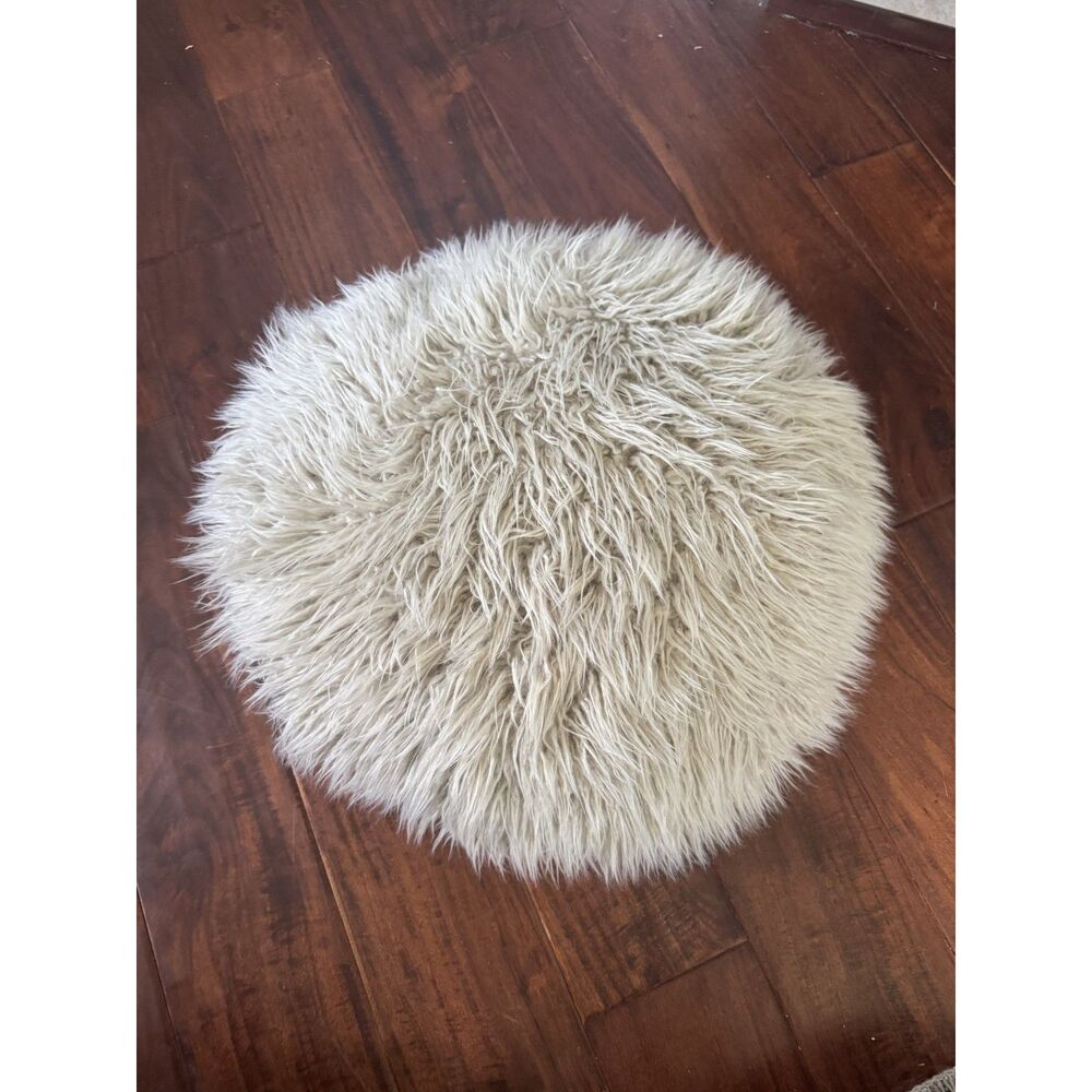Faux Fur Round Throw Pillow